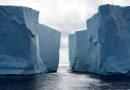 Detectan misteriosas señales de radio bajo el hielo de la Antártida